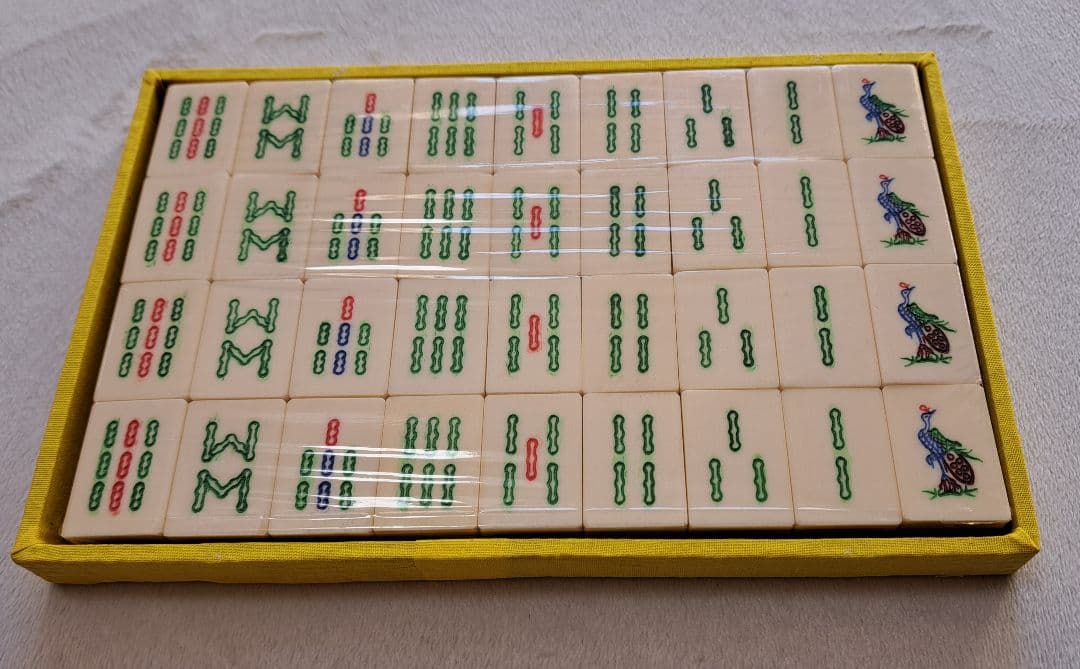 中国製 麻雀セット 伝統的デザイン 収納ケース付き