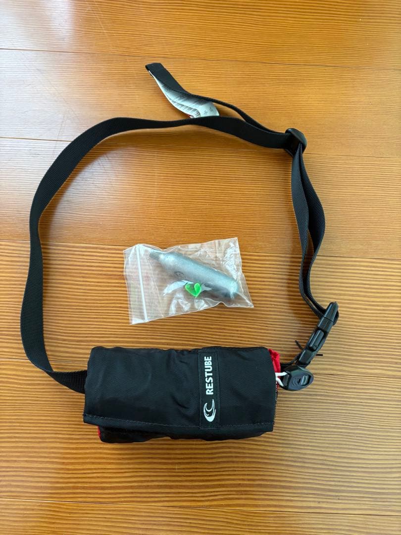 レスチューブ　クラッシックレッド　未使用品