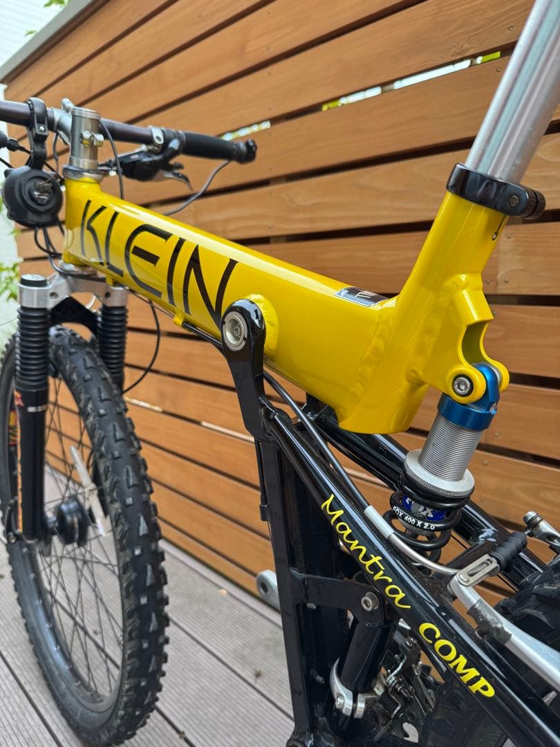  Mantra comp Sサイズ　極美品！