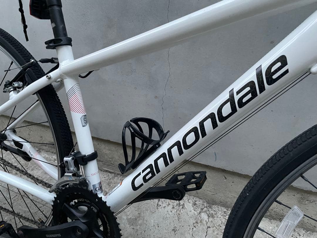 近隣配達可能　割と綺麗　キャノンデール　クイック　Sサイズ　白