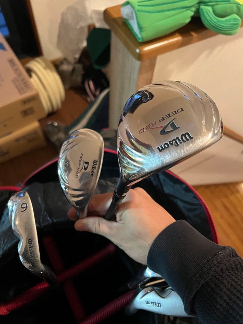 Wilson DEEP RED ゴルフバッグ アイアンセット付き
