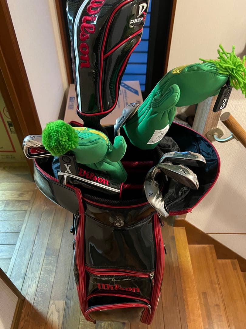 Wilson DEEP RED ゴルフバッグ アイアンセット付き