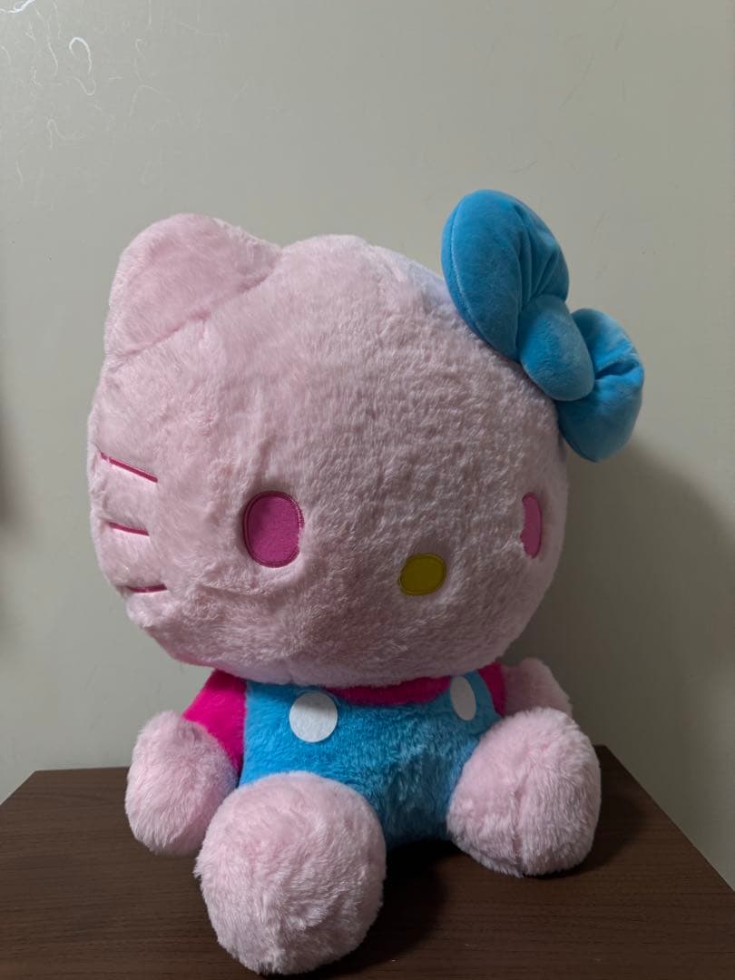 カエルのぬいぐるみ 大きめ スカーフ付き。4個のセットです。