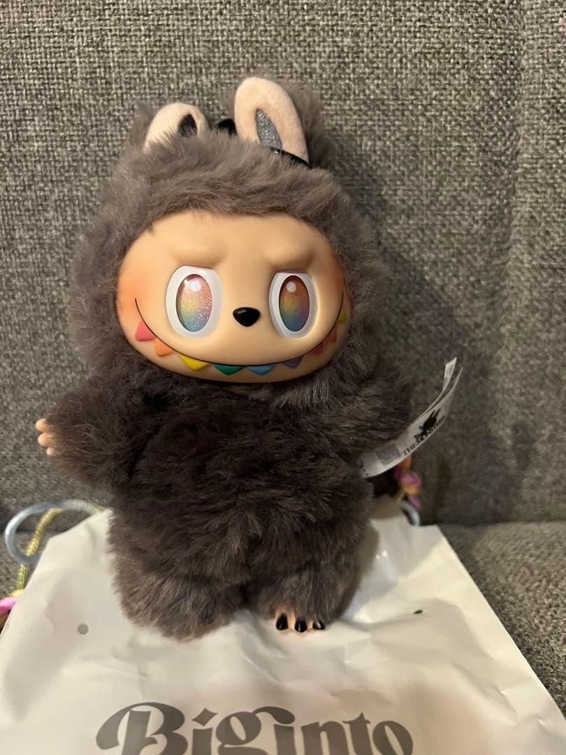 値下げ依頼から金額入れて下さい！ 正規品ラブブ シークレット 値段交渉あり！