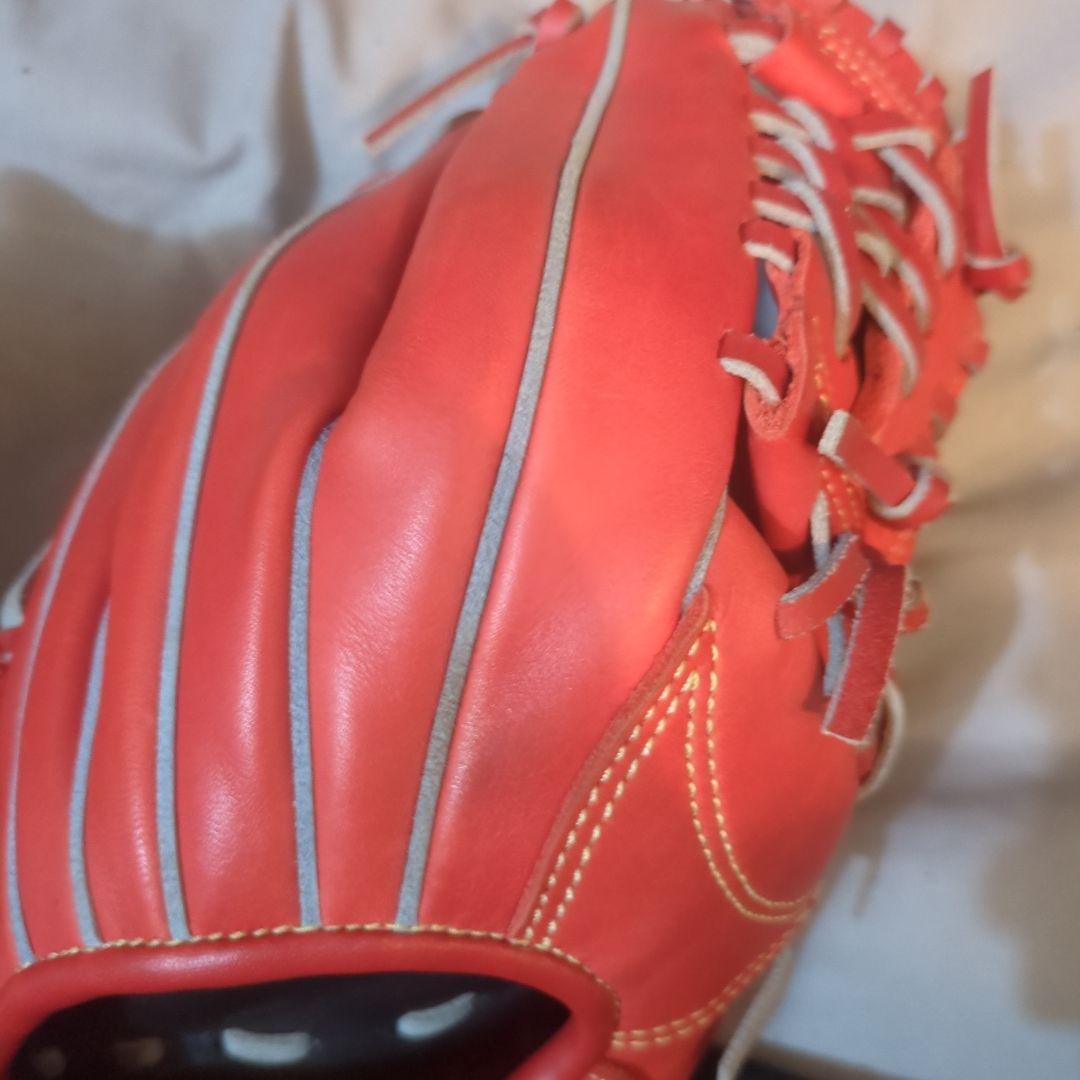 アンダーアーマー　一般用軟式野球　グローブ　内野手用