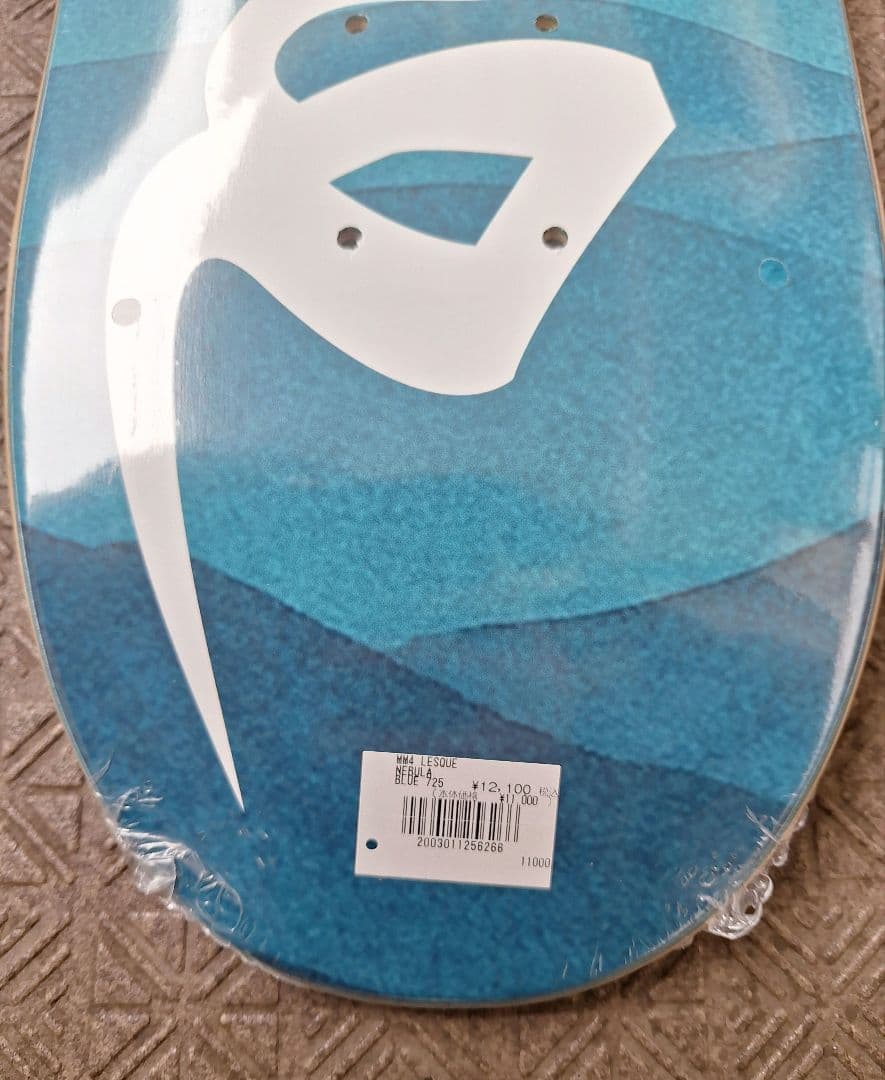 LESQUE レスケ スケートボード デッキ　7.25 X 28.875