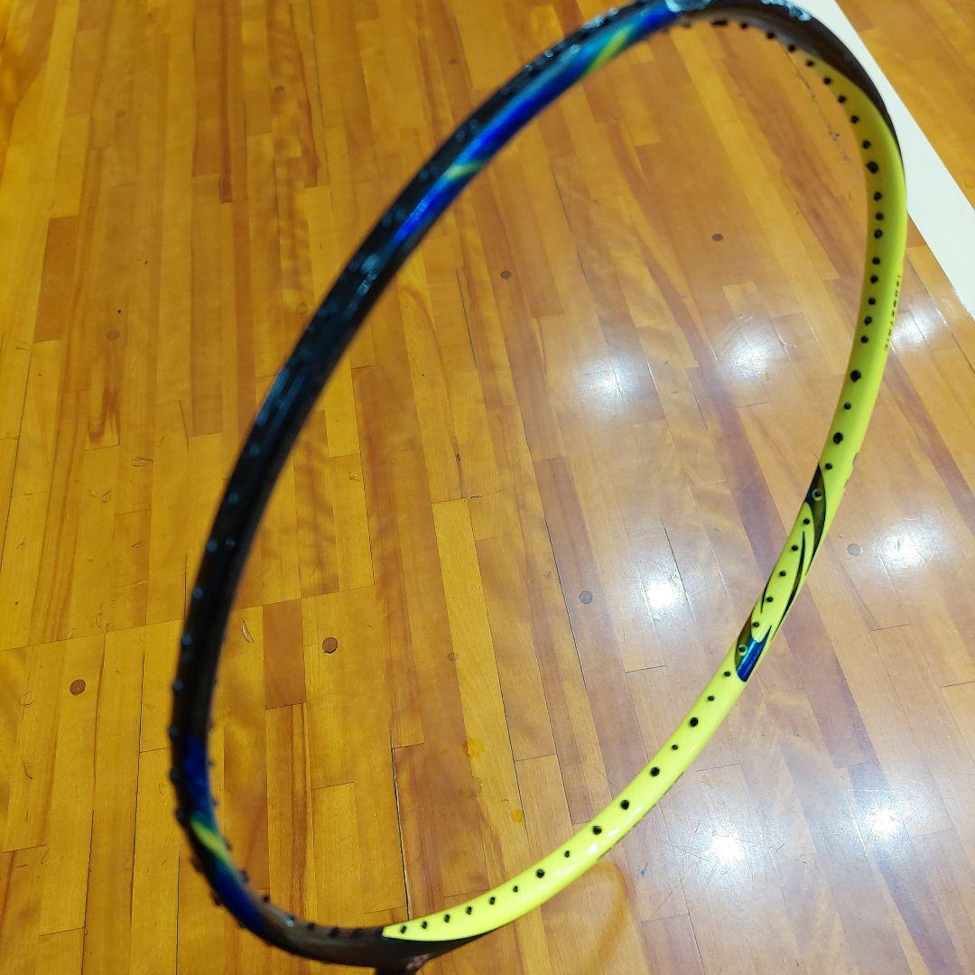 ヨネックス　アストロクス77