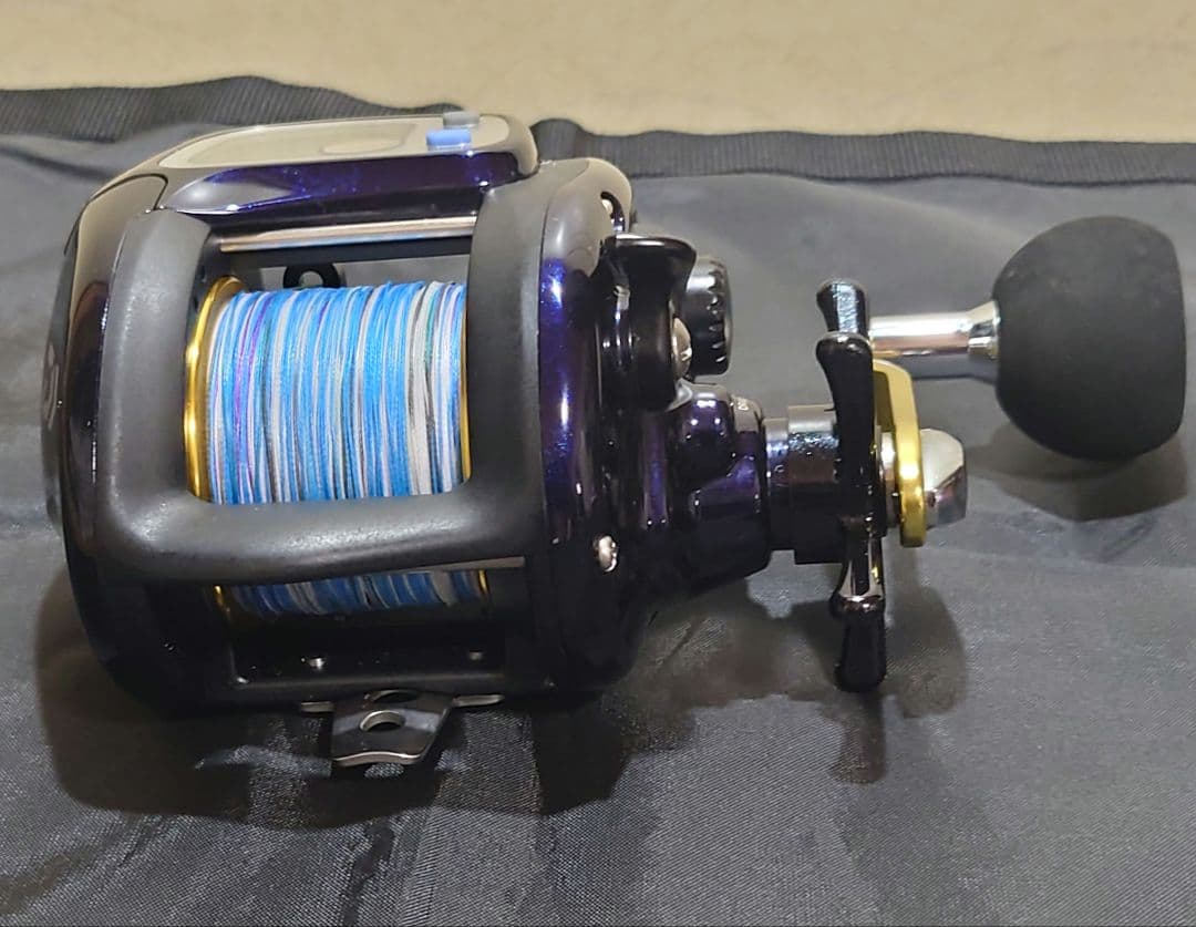 Daiwa TANASENSOR 500 両軸リール #4カラーライン付き