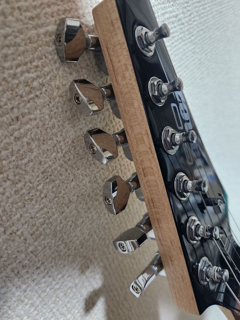 GioIbanez　GRX70QA　エレキギター