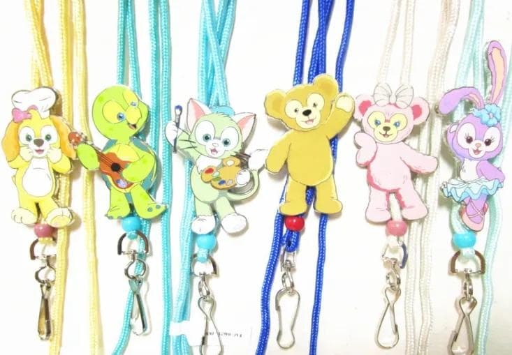 超レア ダッフィー&フレンズ ランヤード IDホルダー 6点コンプリートセット