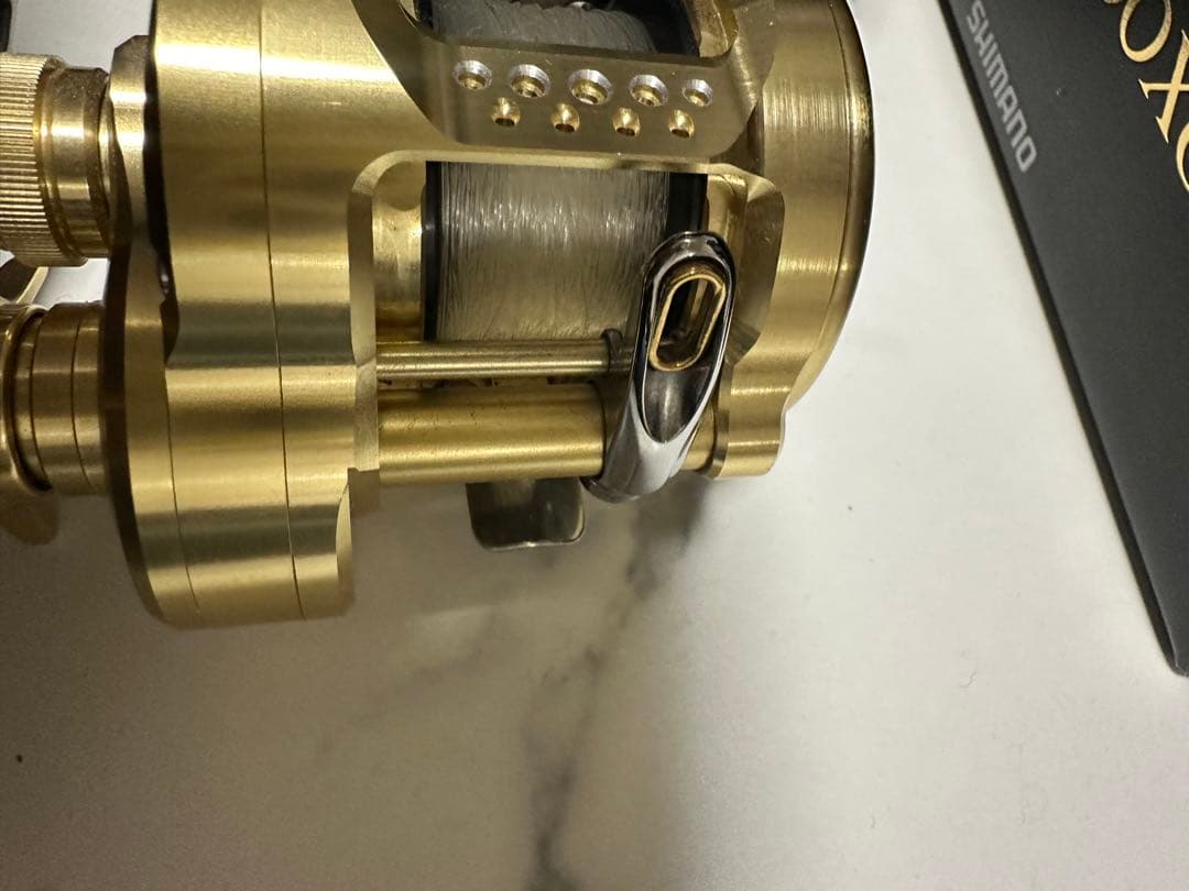 SHIMANO CALCUTTA CONQUEST MD 300XG リブレ