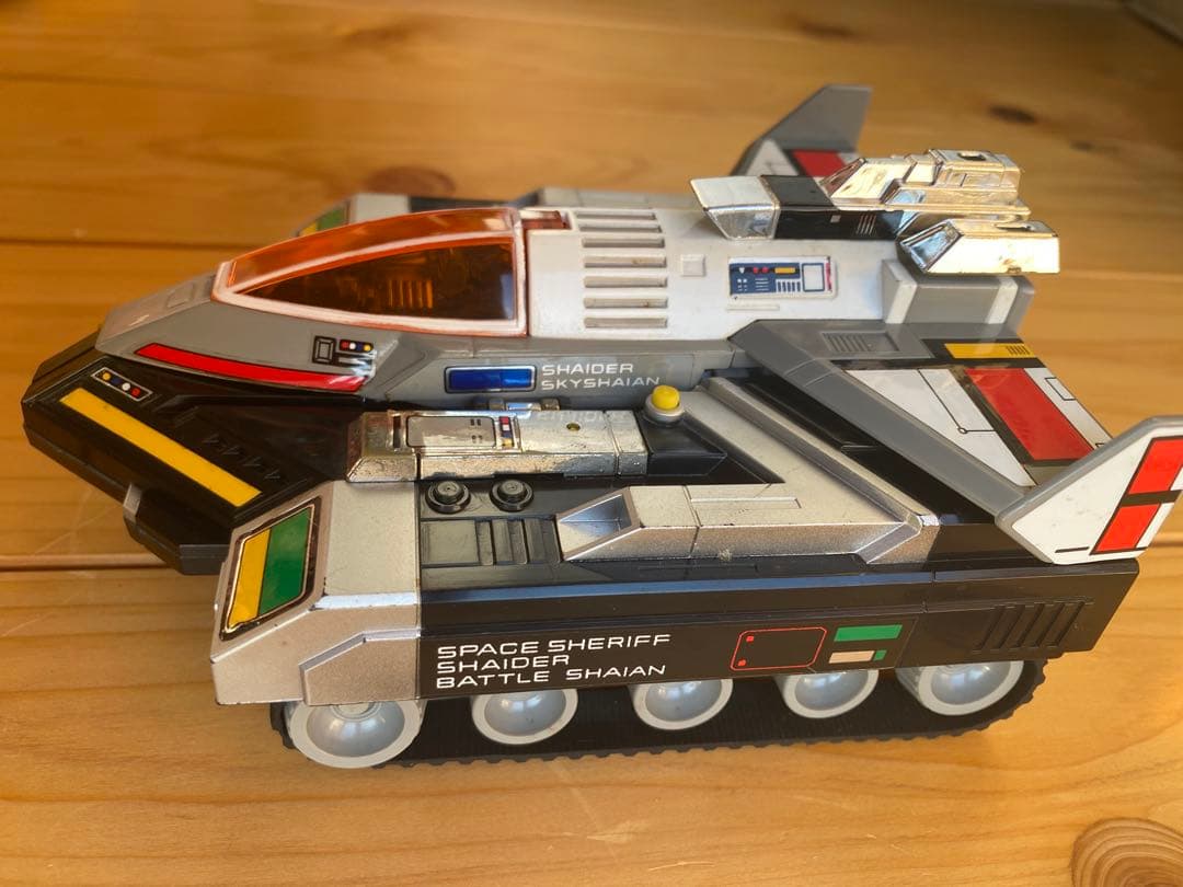 DXポピニカ 宇宙刑事シャイダー 超次元戦車シャイアン【箱付き】 バンダイ