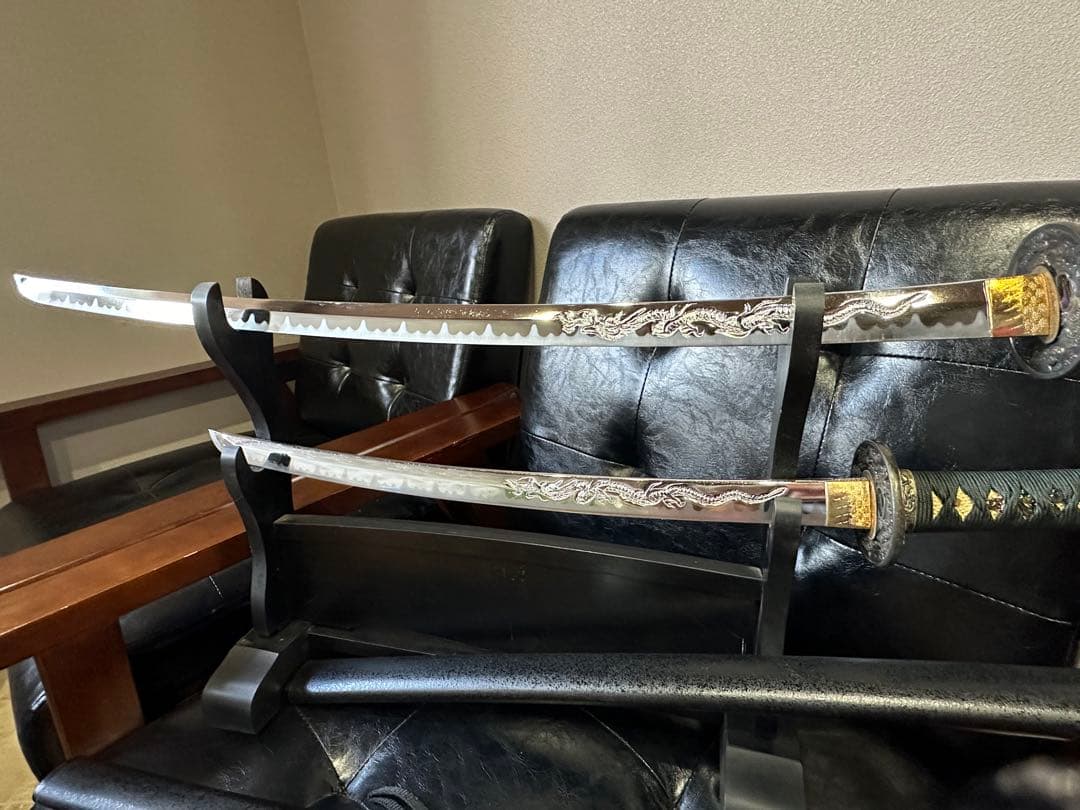 観賞用　模造刀　飾り台付