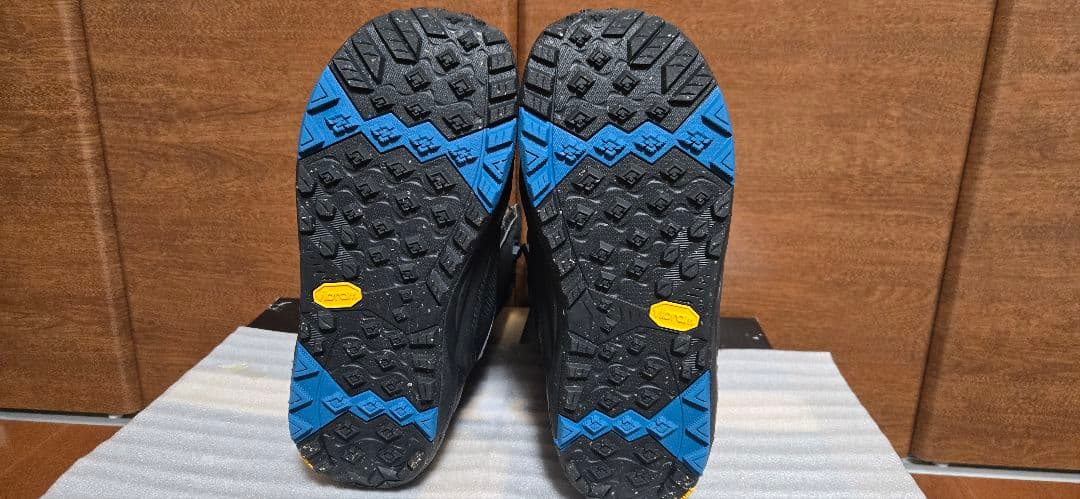 22-23 BURTON ブーツ Photon フォトン