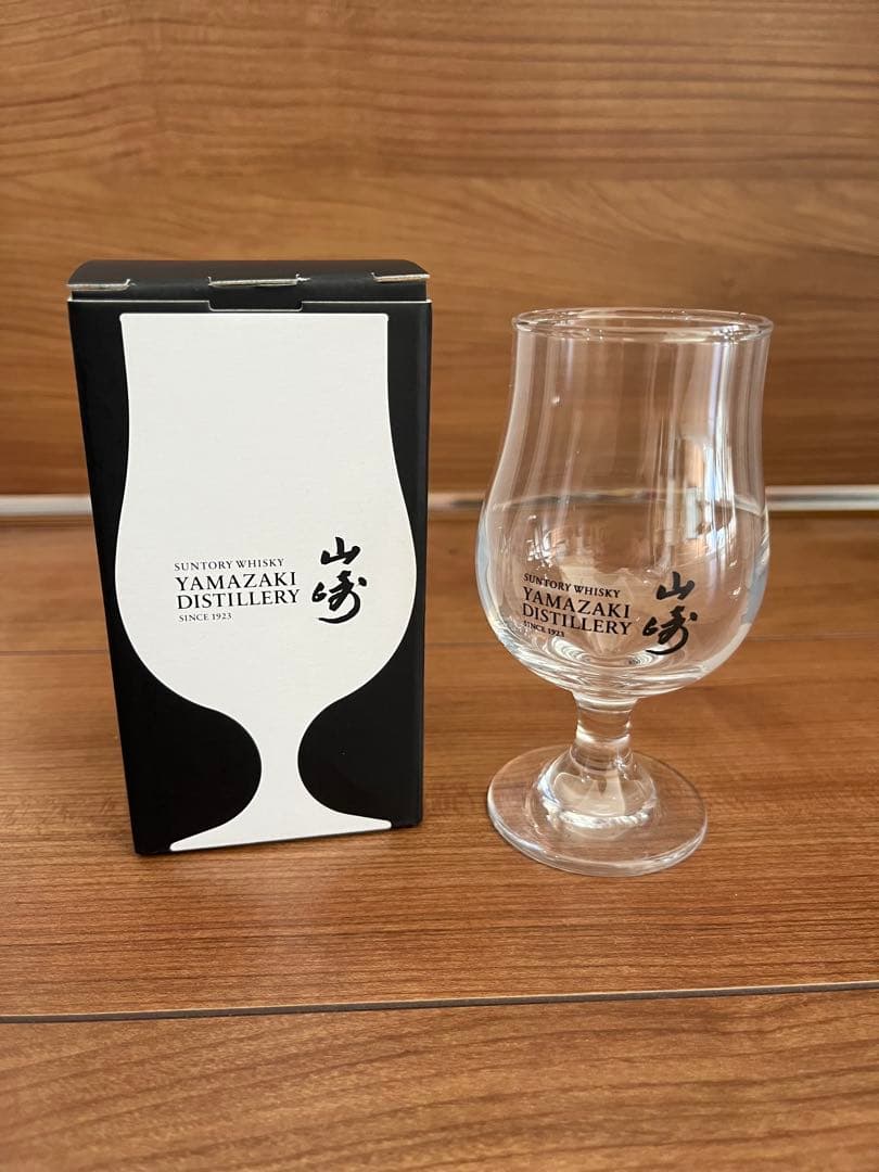 サントリー　山崎　ウィスキー　180ml 山崎蒸留所限定　グラスセット　未開封