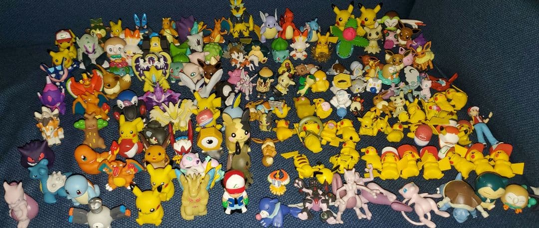 バ*ス様 ポケモン 指人形 ミニフィギュア148個セット