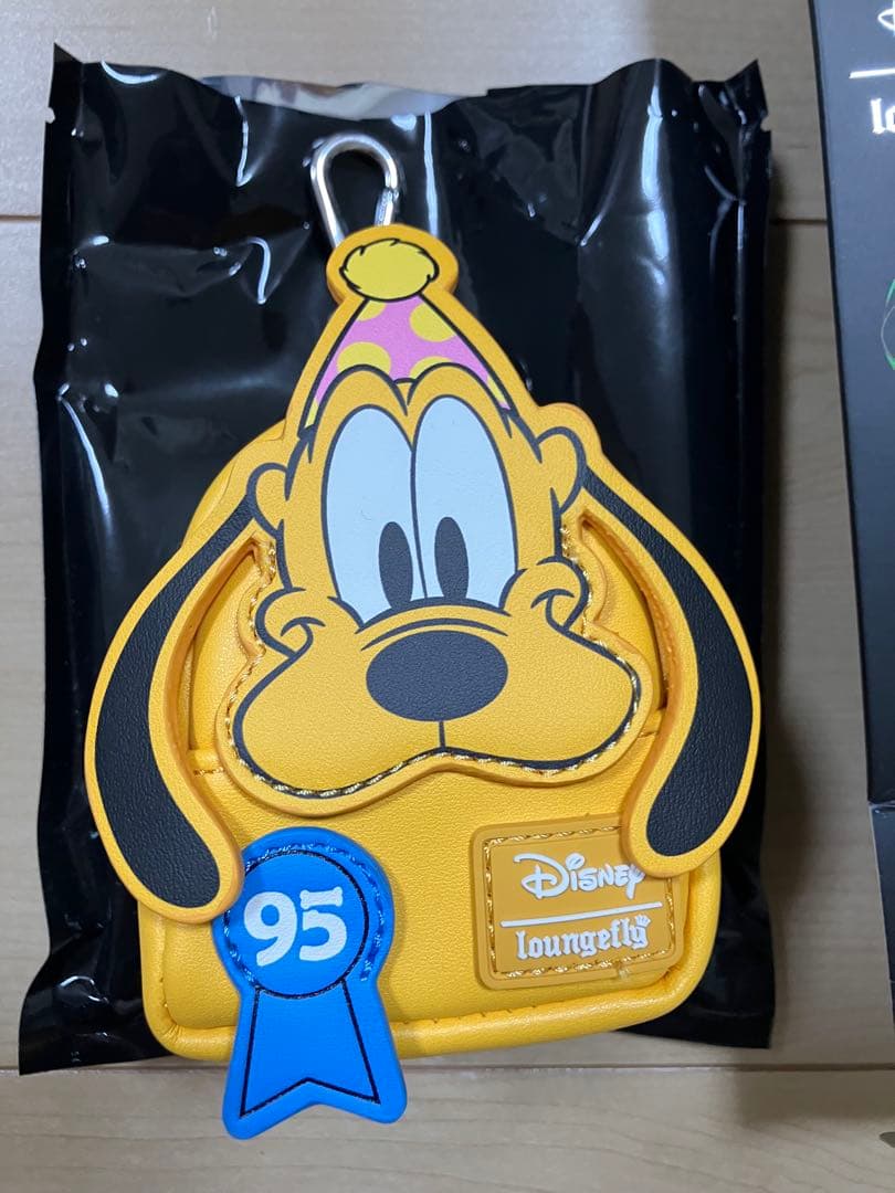 ディズニー プルート 95周年 キーホルダー　ラウンジフライ