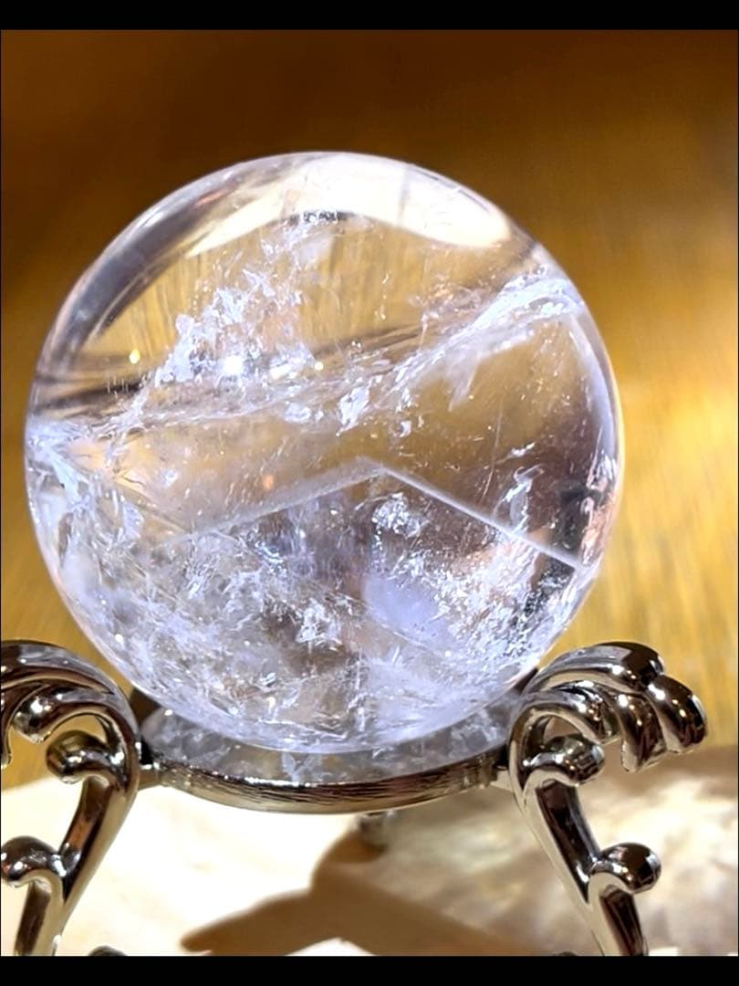 天然石　ファントム入り　アゼツライト　スフィア　　40.7㎜　台座付き