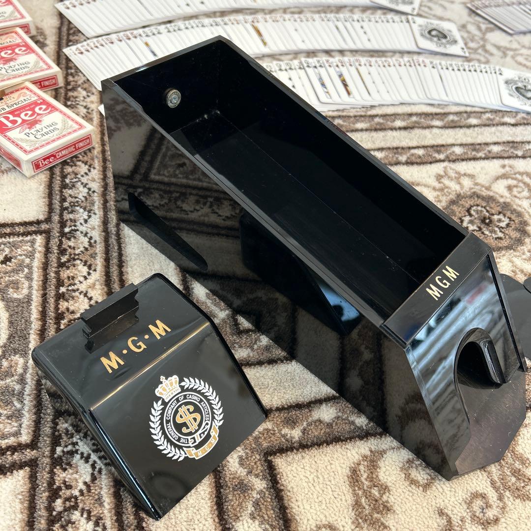 Bee Playing Cards & MGM トランプシューター