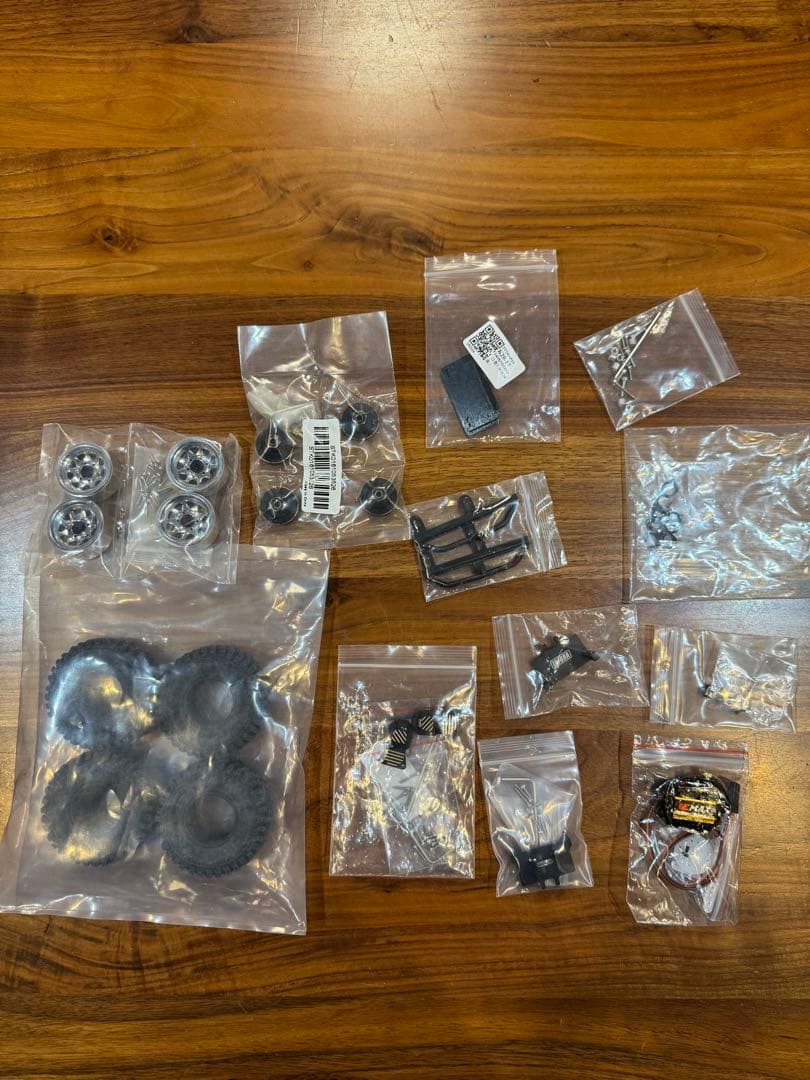 AXIAL SCX24 DEADBOLT 1/24 RTR デッドボルト