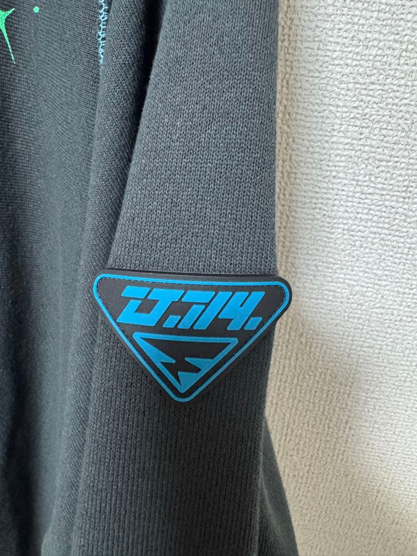 ずとまよ「喫茶・愛のペガサス」Premium Tour Hoodie〈XL〉