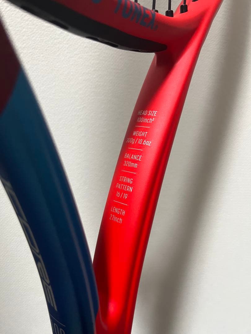 YONEX VCORE 100 テニスラケット G3
