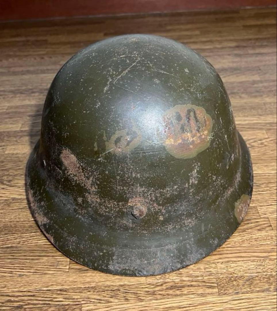 【希少】軍隊ヘルメット