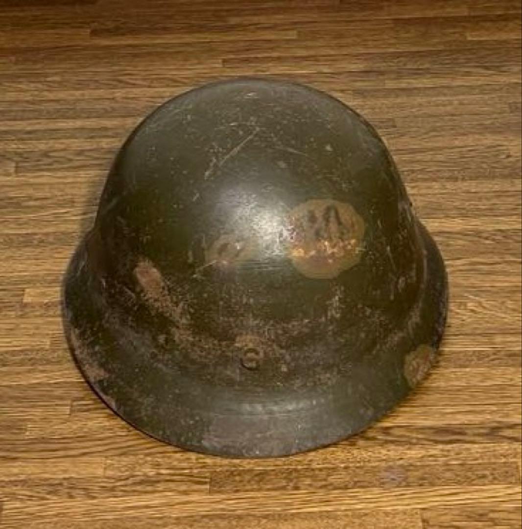 【希少】軍隊ヘルメット