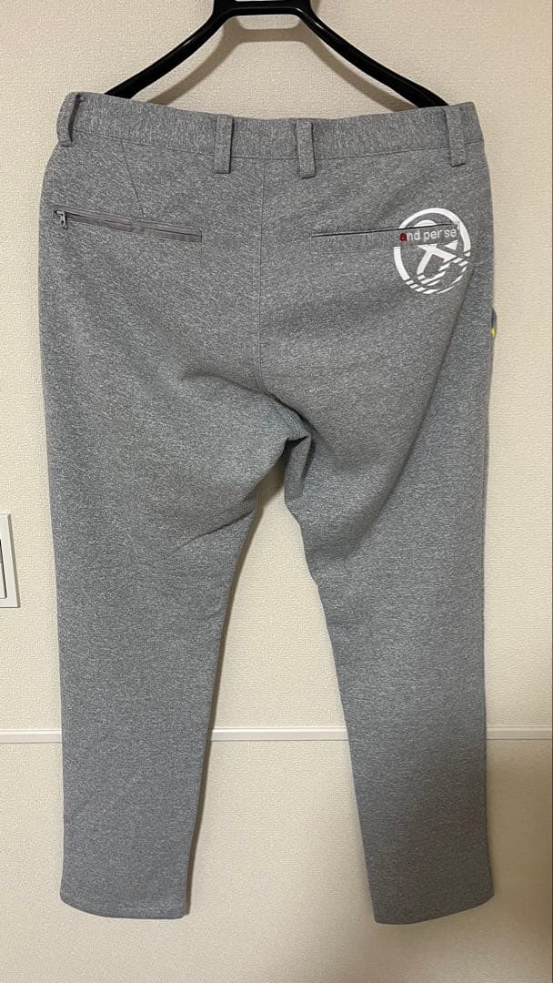 アンパスィ　スウェットパンツ　グレー