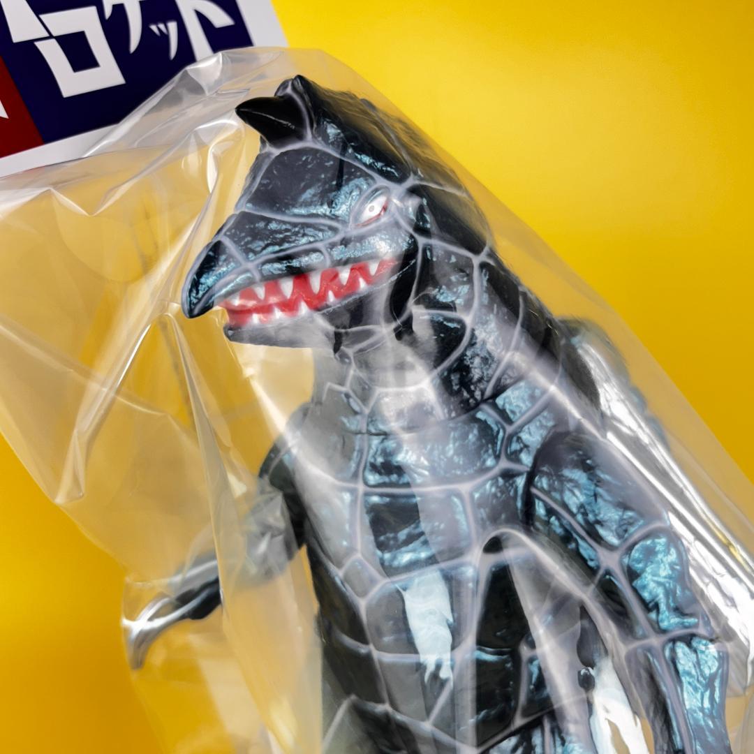 ドリームロケット　ドラコ　怪獣フィギュア　ソフビ