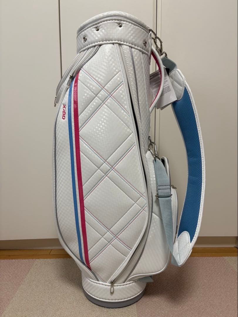 キャディバッグXXIO ゴルフバッグ レディース ホワイト　軽量