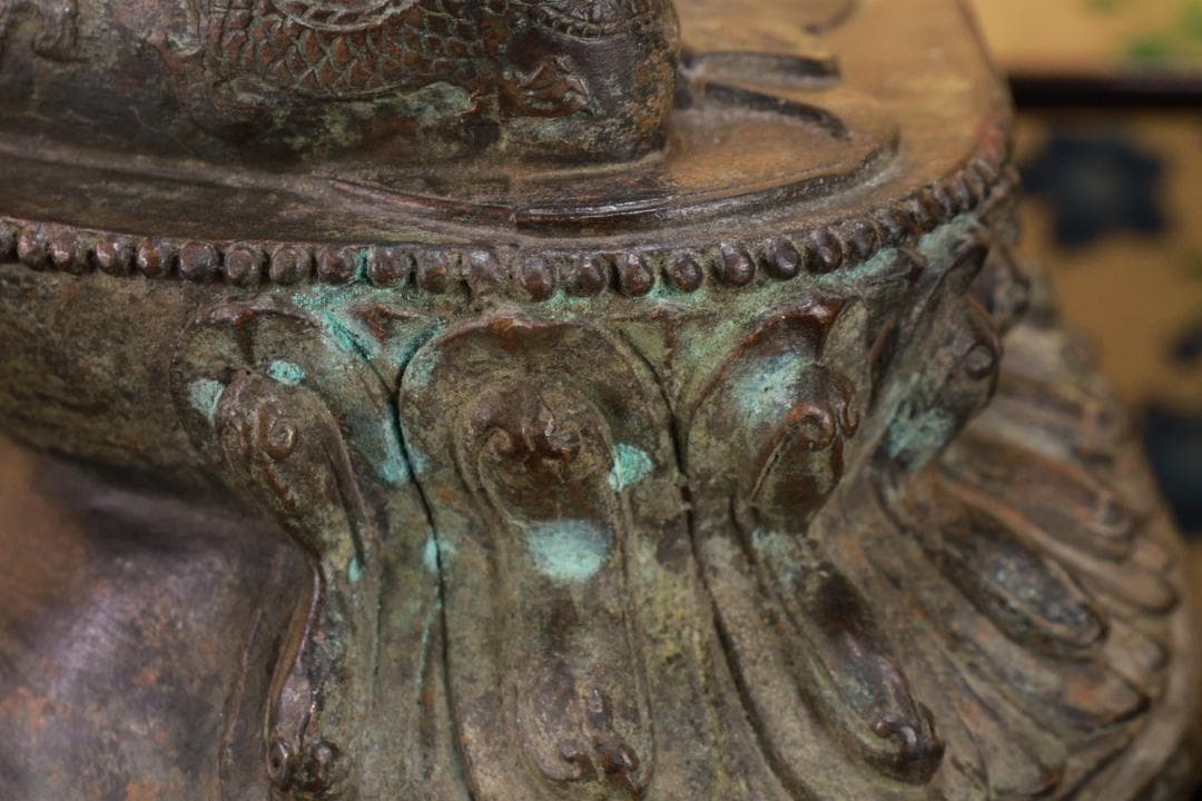 BE856 チベット仏　アミターバ　阿弥陀如来坐像　銅製　仏教美術