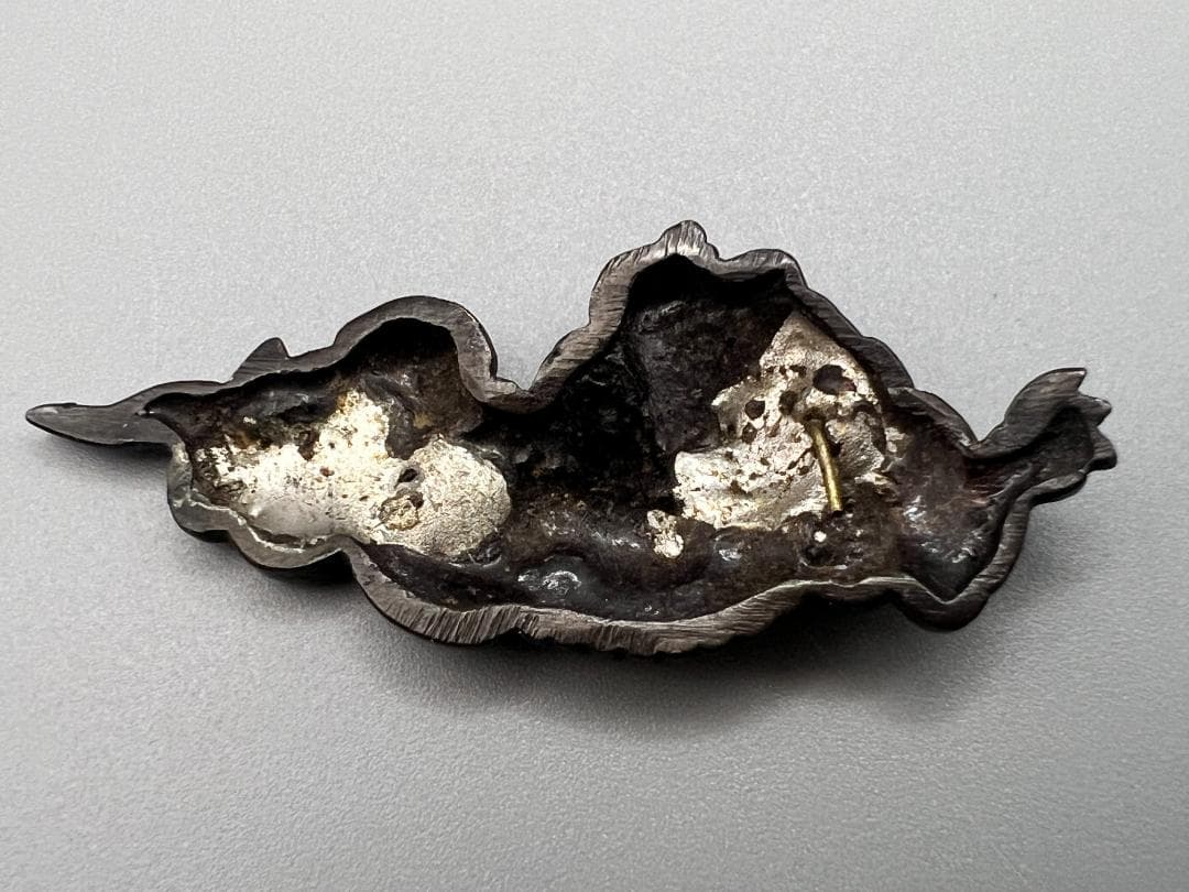 【海】江戸明治金工　獅子親子図　金目　手彫　金具　銅製鍍金　骨董品　箱付