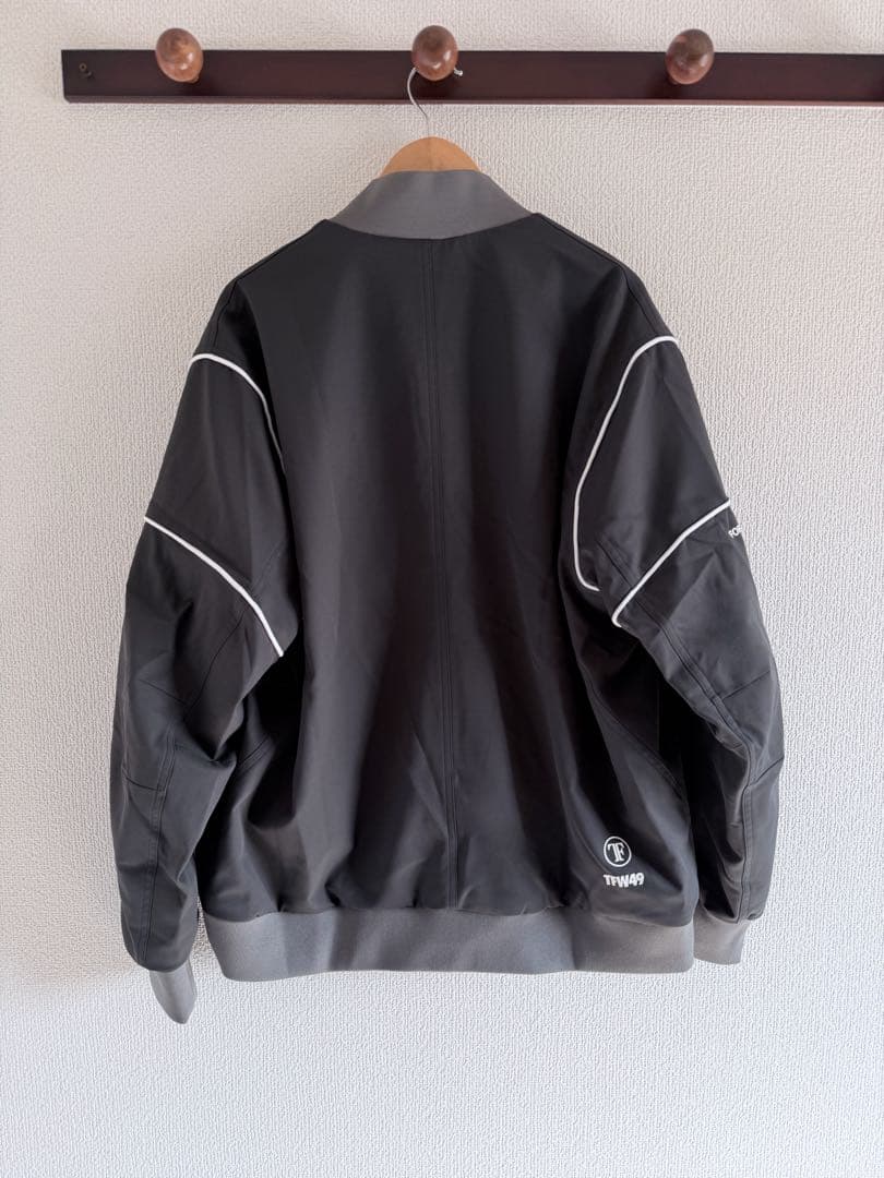 TFW49 ジャケット　サイズXXL 新作　チャーコール
