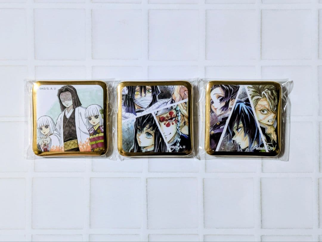 鬼滅の刃 ダイニングお楽しみくじ 缶バッジ