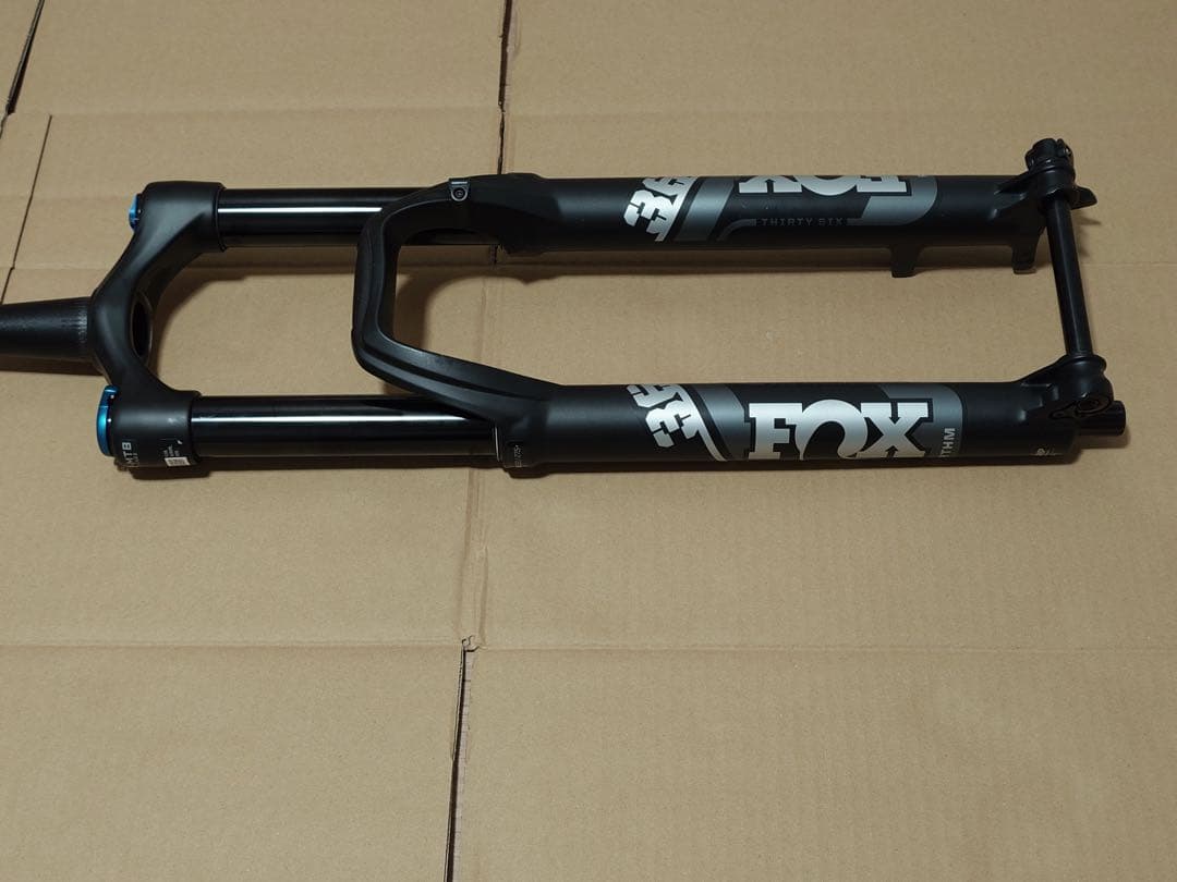FOX 36 フロントフォーク 29・27.5インチ