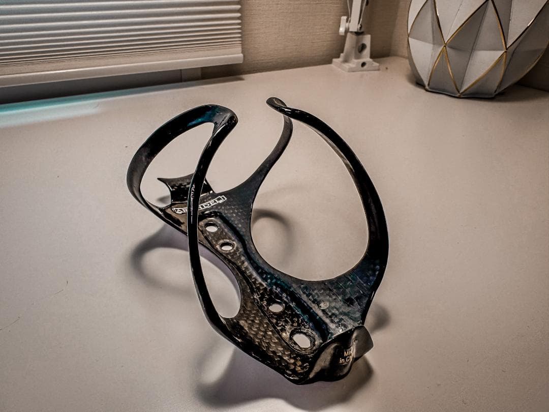 ARUNDEL (アランデル) Mandible カーボンボトルケージ セット