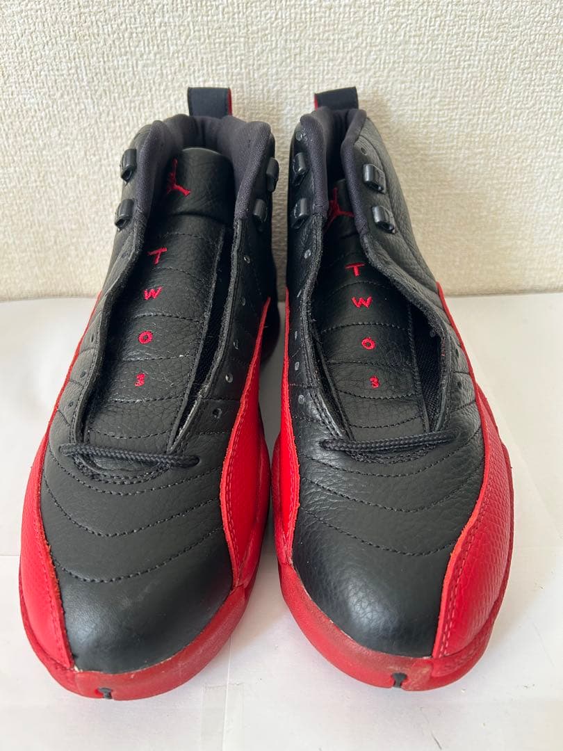 Air Jordan 12 ブラック/レッド