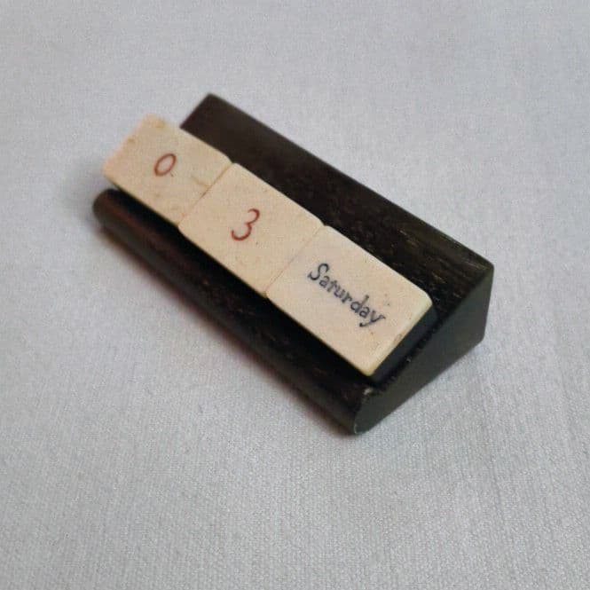 デイリーカレンダー 卓上 水牛角 ビンテージ 未使用品