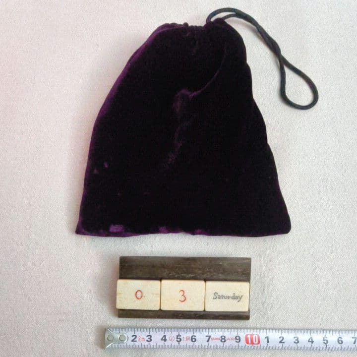 デイリーカレンダー 卓上 水牛角 ビンテージ 未使用品