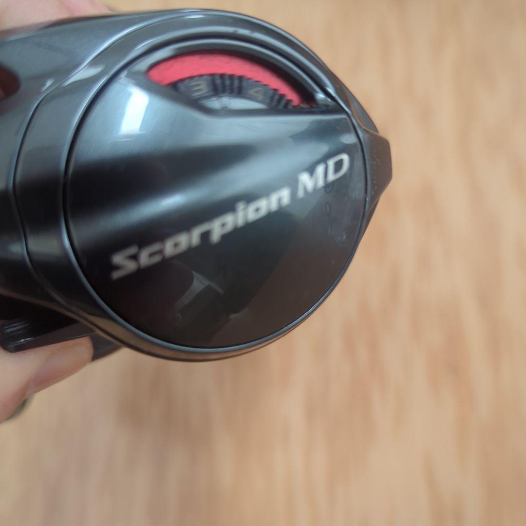 SHIMANO 24Scorpion MD 300XGLH ベイトリール