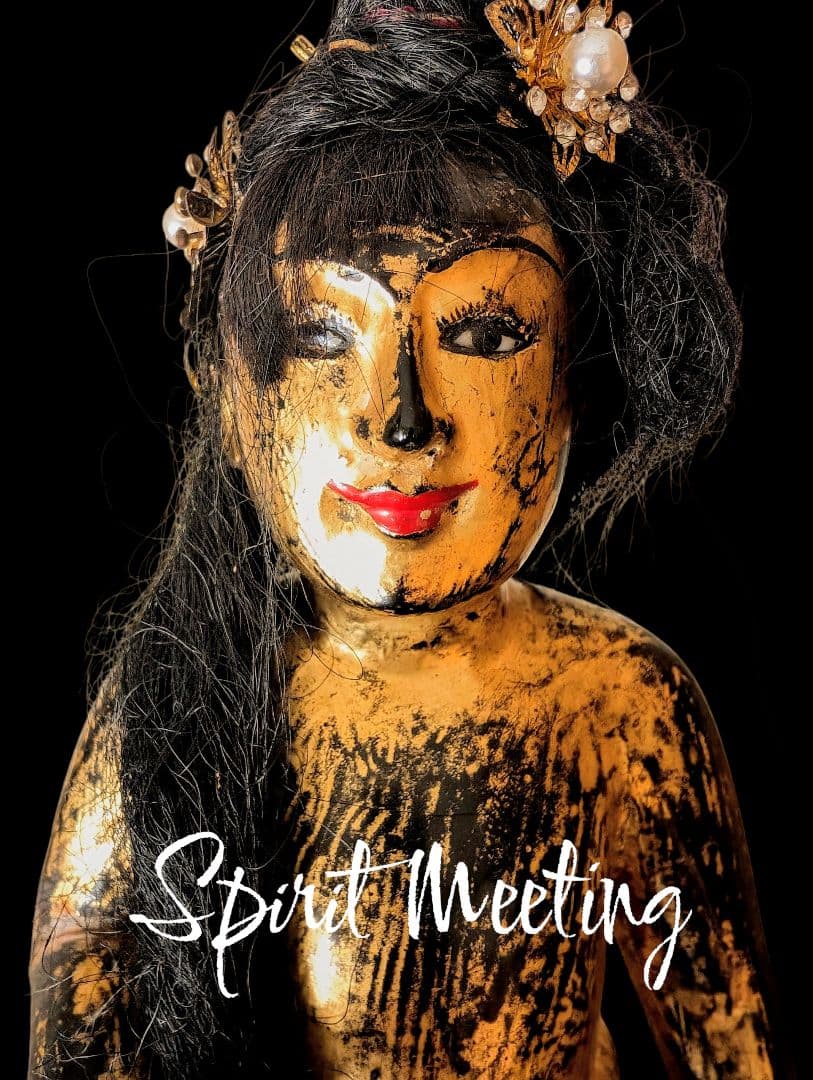 ミャンマー　ナッちゃん　100歳　ナット　精霊信仰　女性霊供養　　呪物