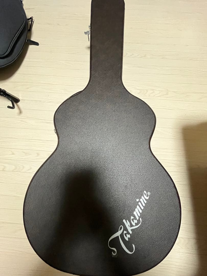 Takamine NPT-012BSエレアコギター長渕剛