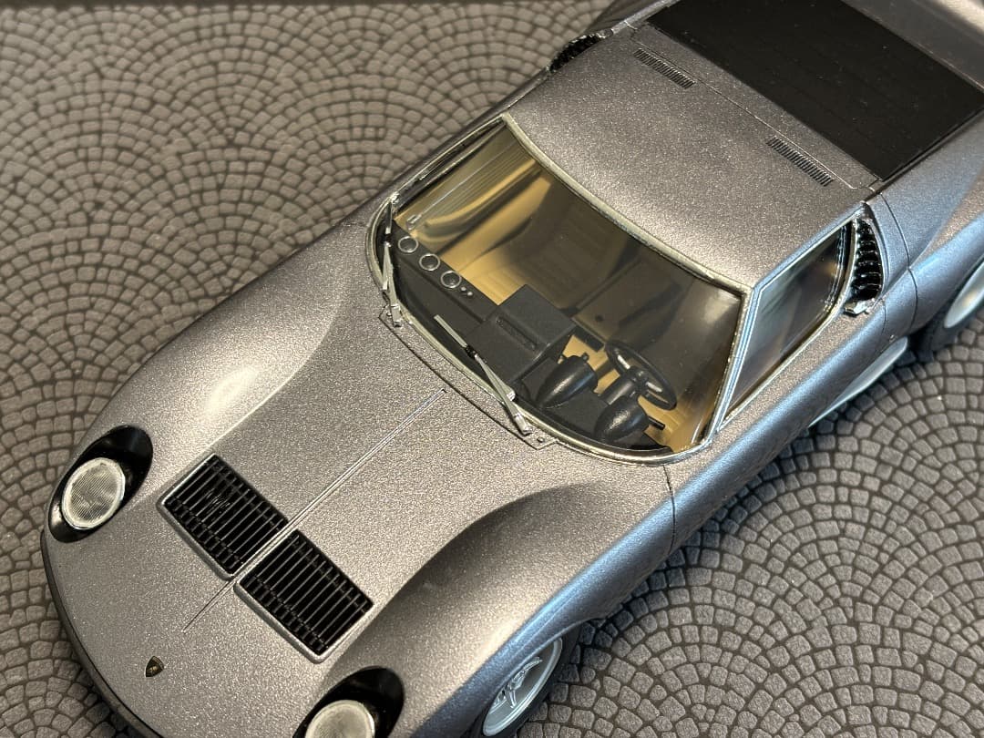 ハセガワ　ランボルギーニミウラ 1/24 完成品