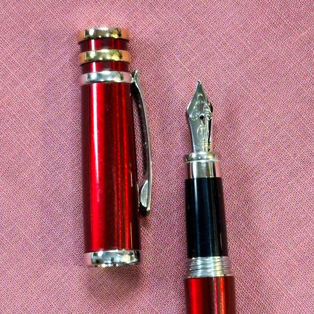 カルティエ万年筆　トリニティ・ドゥ・カルティエ