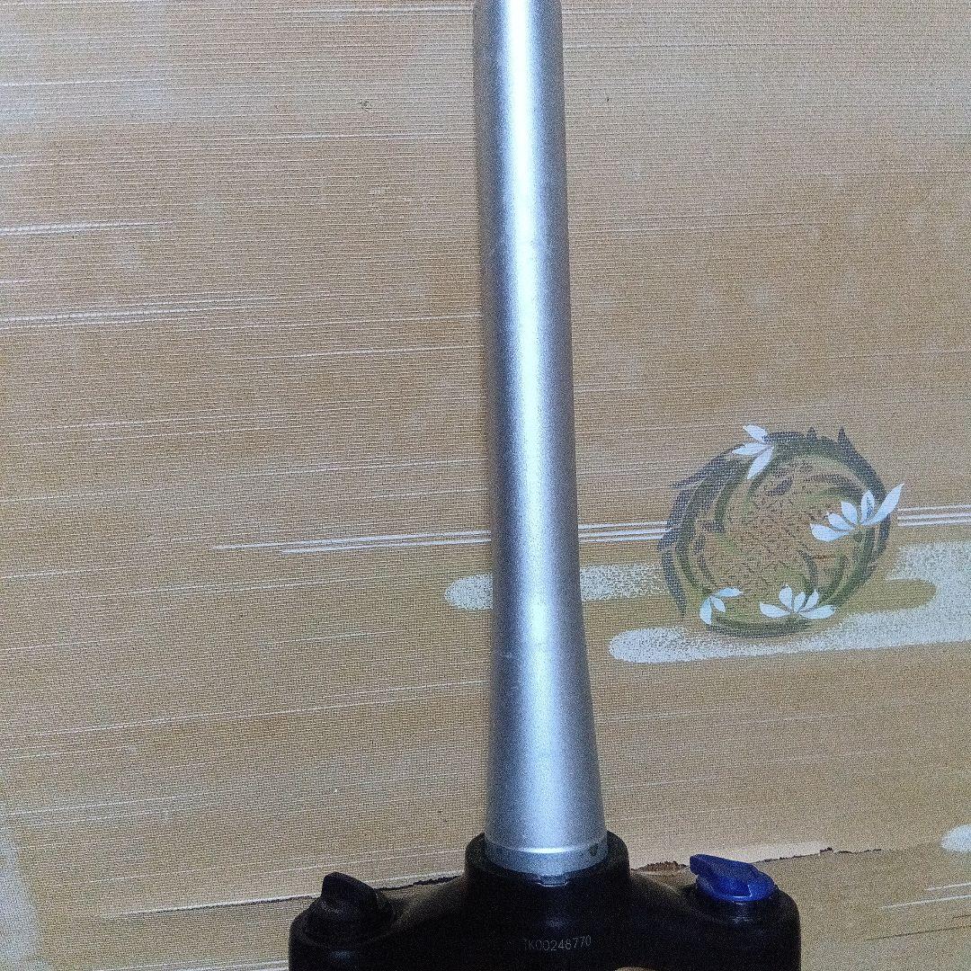 サンツアー　フロントサスペンション