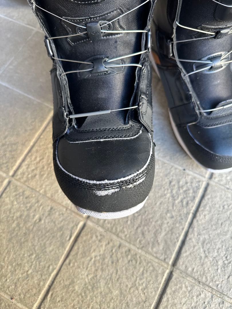 値引き中　スノーボードブーツ ダイヤル式ボア　ロシニョール