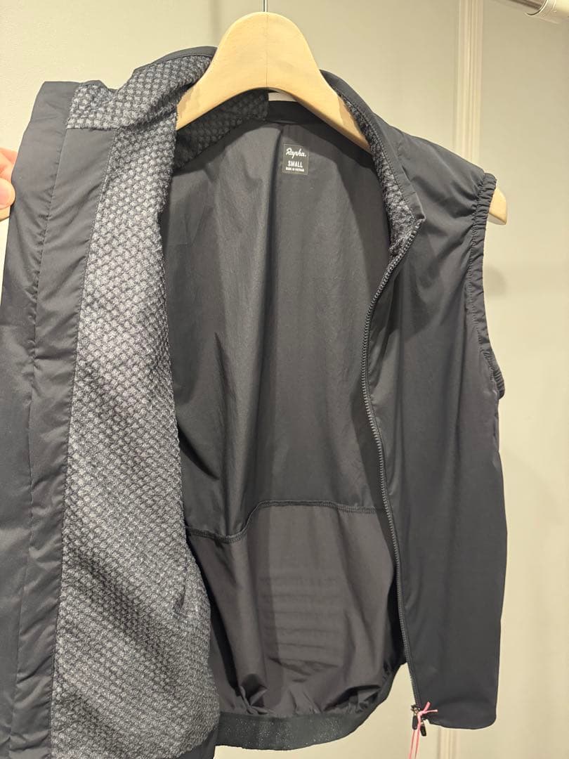 t*3様 【美品！】Rapha メンズ プロチーム インサレーテッド ジレ S