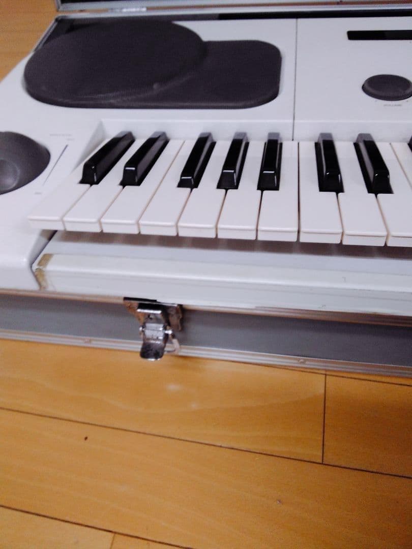 YAMAHA ヤマハEOS B700 シンセサイザー 鍵盤楽器