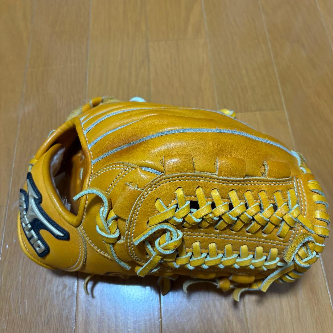 Mizuno Global Elite 軟式グローブ イエロー